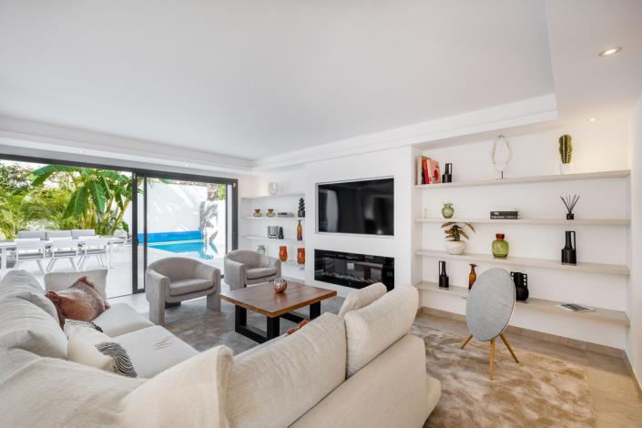 Image No.26-5 Bed Villa for sale