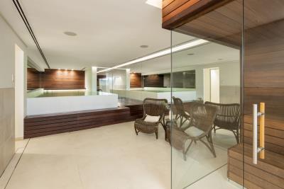 5bc593d0-f1ff-4a28-bea3-6c983b06deca