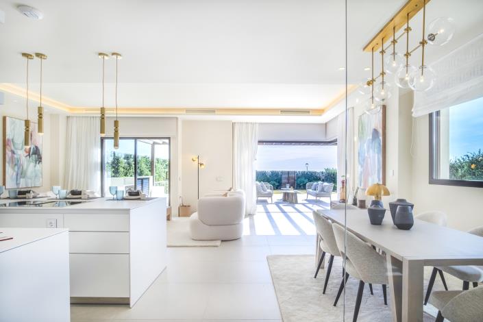 Image No.4-4 Bed Villa for sale