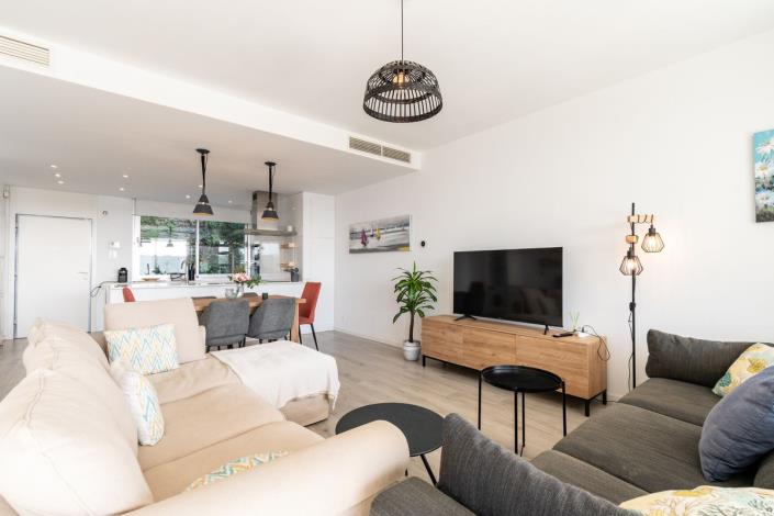 Image No.8-3 Bed Townhouse for sale