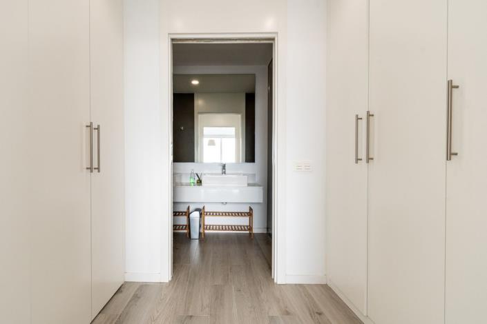 Image No.28-3 Bed Townhouse for sale