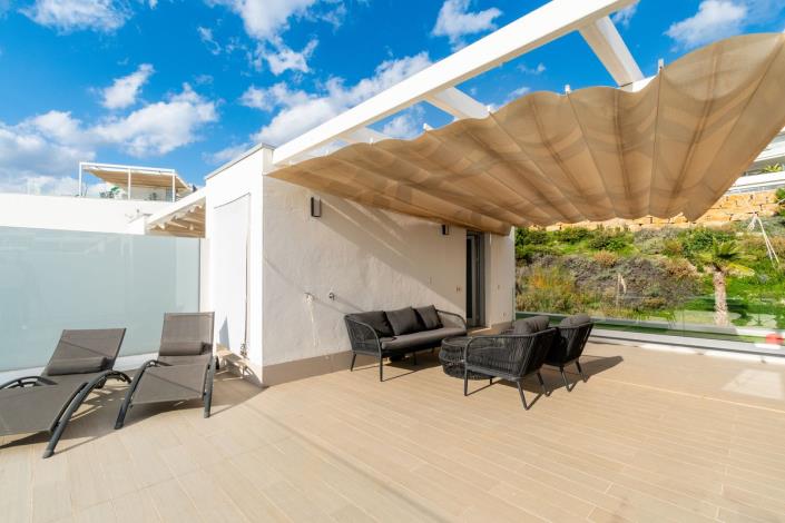 Image No.33-3 Bed Townhouse for sale