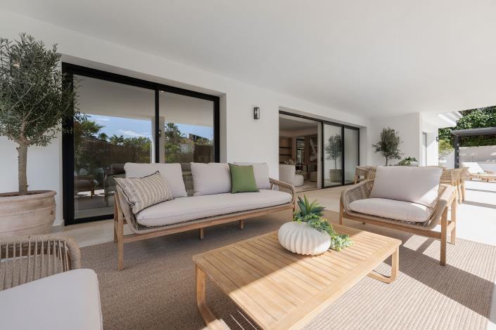 Image No.11-5 Bed Villa for sale