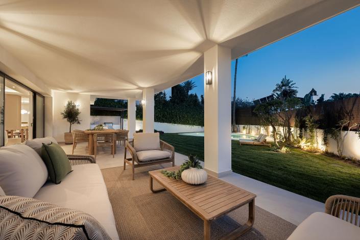 Image No.17-5 Bed Villa for sale