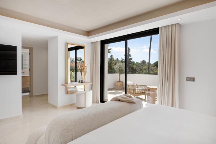 Image No.24-5 Bed Villa for sale