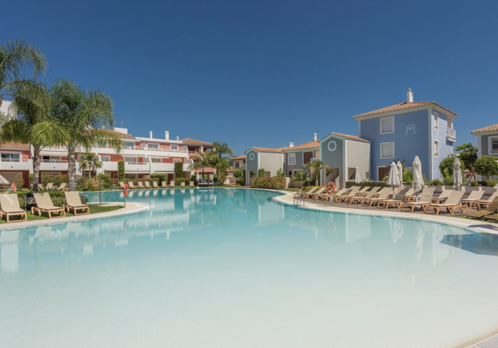 Image No.13-3 Bed Townhouse for sale