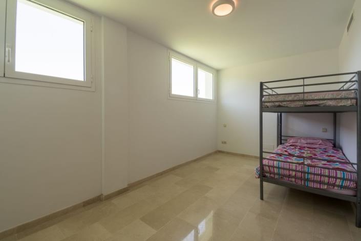 Image No.32-4 Bed Villa for sale