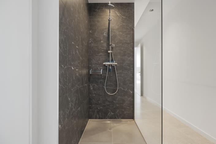 Image No.22-5 Bed Villa for sale