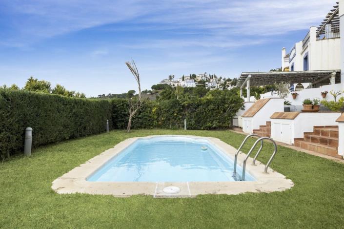 Image No.4-4 Bed Villa / Detached for sale