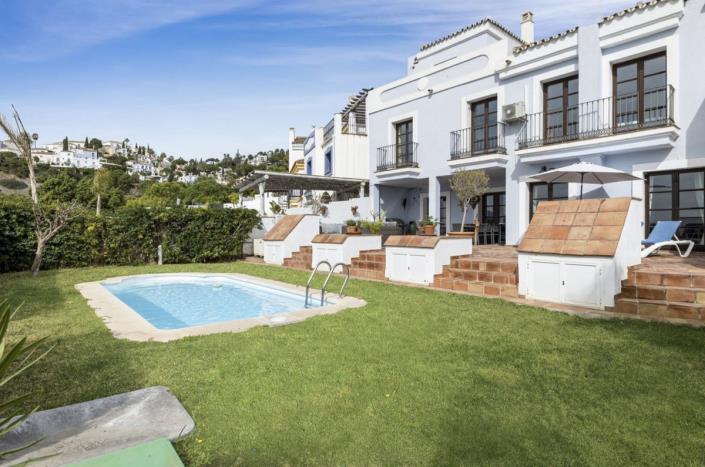 Image No.5-4 Bed Villa / Detached for sale