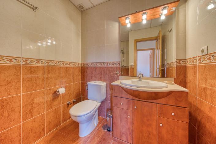 Image No.18-3 Bed Villa for sale