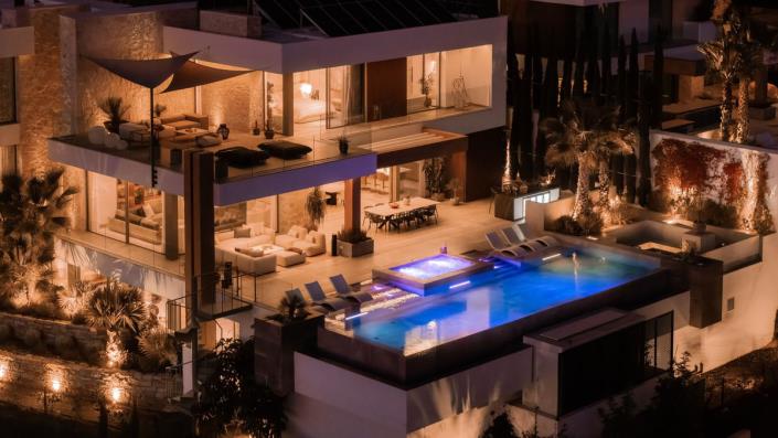 Image No.7-6 Bed Villa for sale