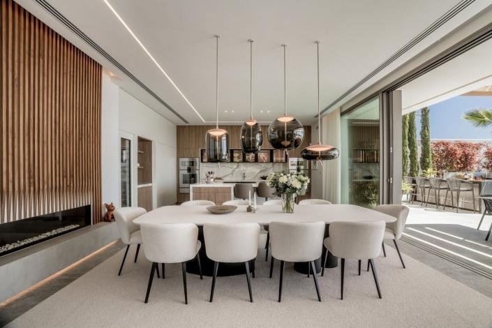 Image No.12-6 Bed Villa for sale