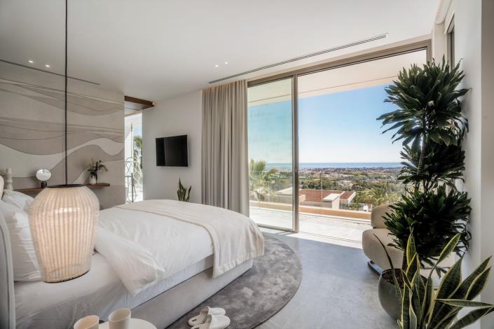 Image No.30-6 Bed Villa for sale