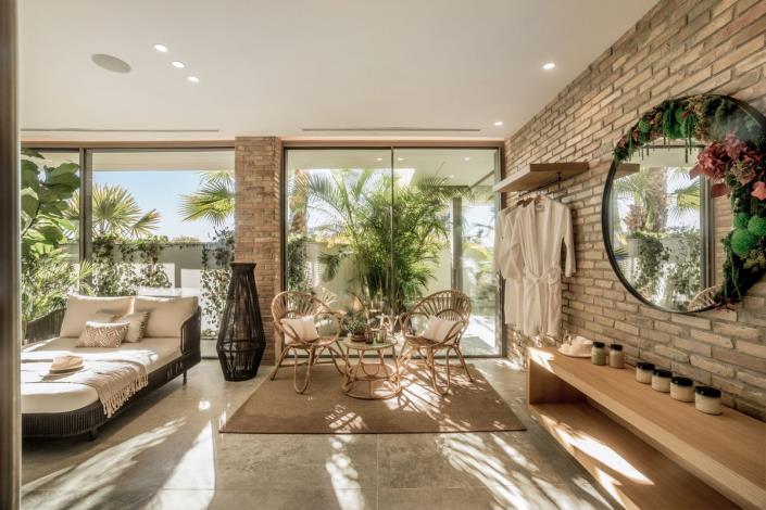 Image No.38-6 Bed Villa for sale