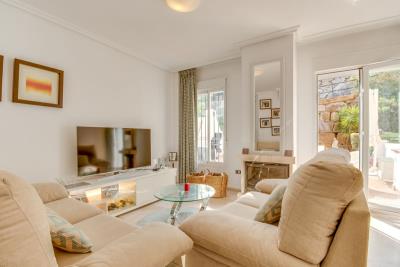 9-467d0cee5b725f3ef65f102a0c2e69c0