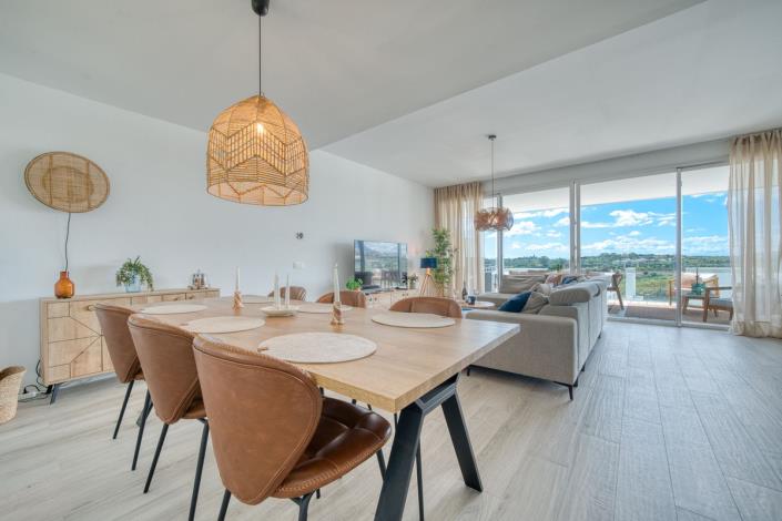 Image No.6-3 Bed Townhouse for sale