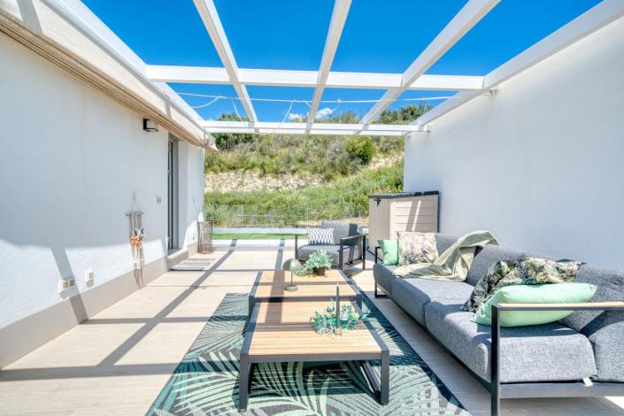 Image No.8-3 Bed Townhouse for sale