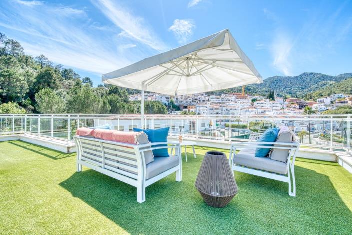 Image No.21-3 Bed Penthouse for sale