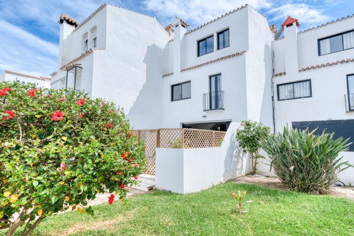 Image No.31-4 Bed Townhouse for sale