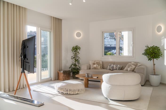 Image No.27-3 Bed Townhouse for sale