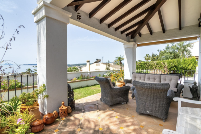 Image No.2-4 Bed Villa / Detached for sale