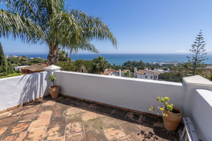 Image No.15-4 Bed Villa / Detached for sale