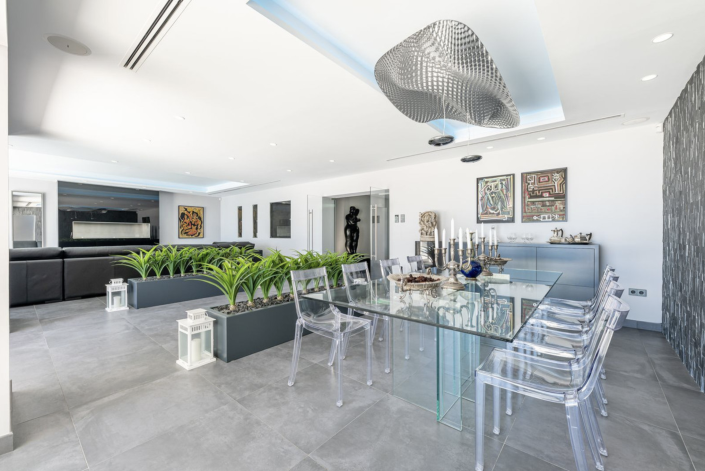 Image No.18-4 Bed Villa / Detached for sale