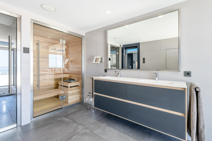 Image No.23-4 Bed Villa / Detached for sale