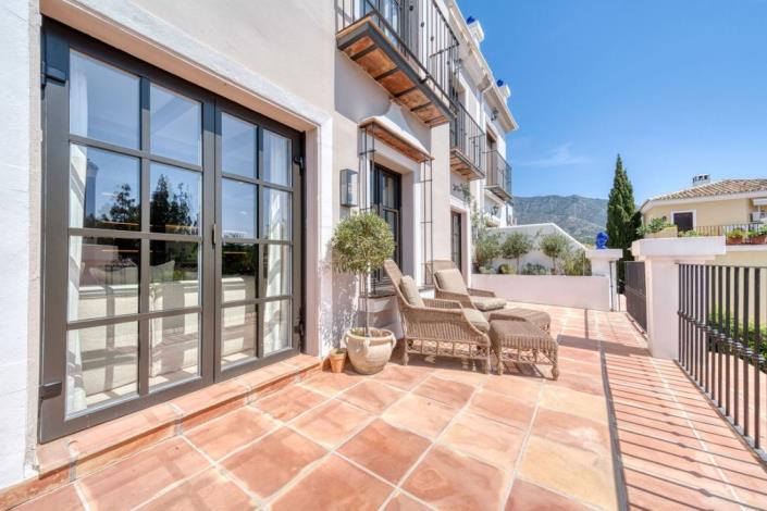 Image No.22-Maison de ville de 4 chambres à vendre à Naguelles