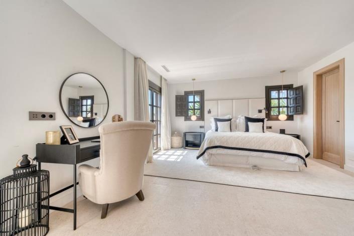 Image No.35-Maison de ville de 4 chambres à vendre à Naguelles