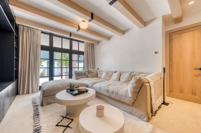 Image No.41-Maison de ville de 4 chambres à vendre à Naguelles