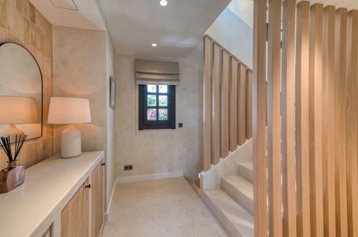 Image No.57-Maison de ville de 4 chambres à vendre à Naguelles