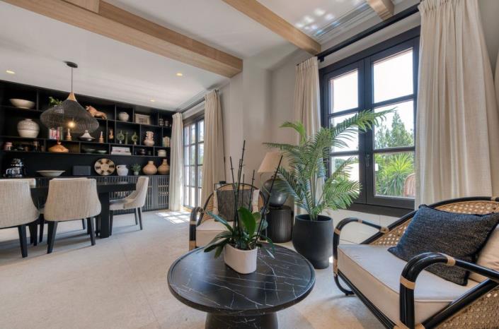 Image No.61-Maison de ville de 4 chambres à vendre à Naguelles