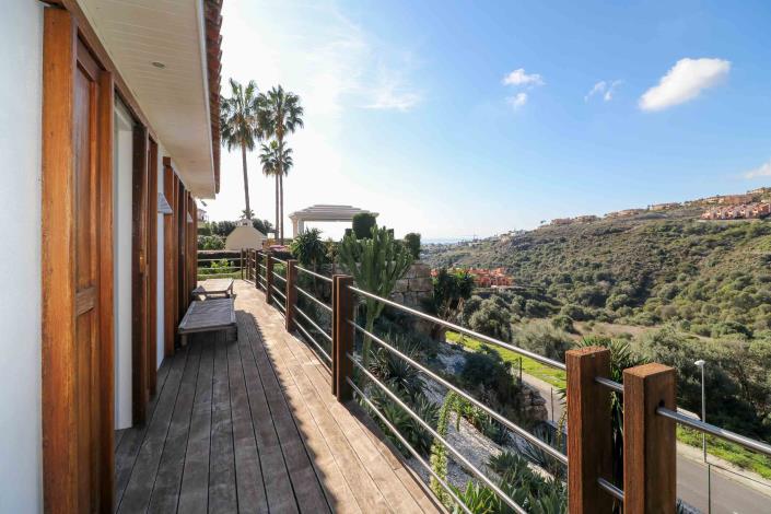 Image No.27-4 Bed Villa for sale