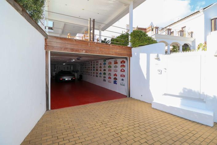 Image No.30-4 Bed Villa for sale