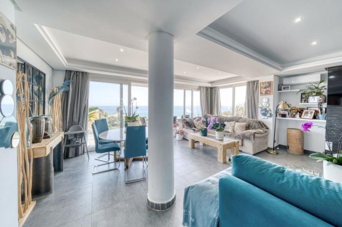 Image No.6-5 Bed Villa for sale