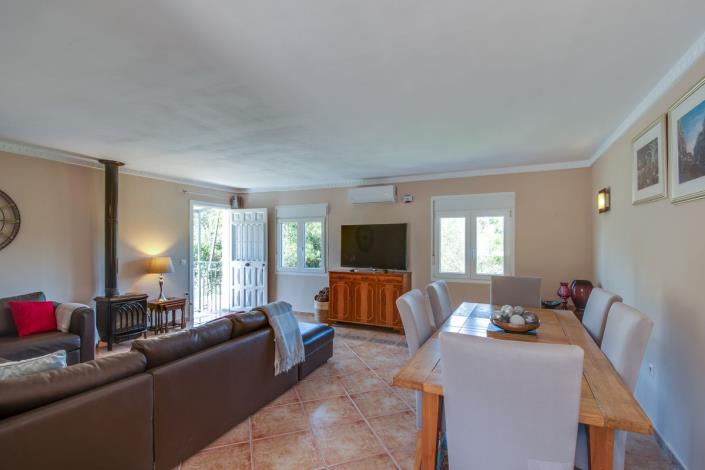 Image No.25-5 Bed Villa for sale