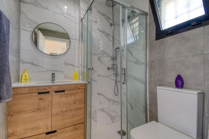 Image No.19-2 Bed Apartment for sale