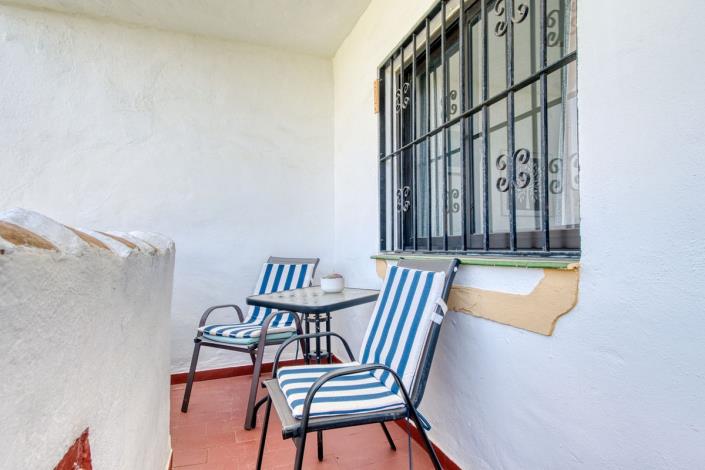 Image No.28-2 Bed Apartment for sale