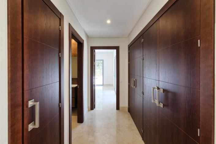 Image No.16-4 Bed Villa for sale