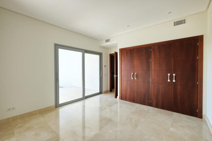 Image No.19-4 Bed Villa for sale