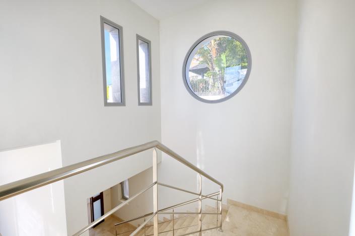 Image No.22-4 Bed Villa for sale