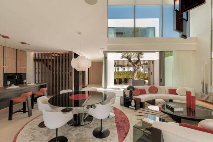 Image No.26-4 Bed Villa for sale