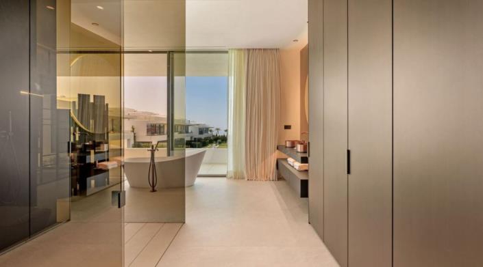 Image No.34-4 Bed Villa for sale