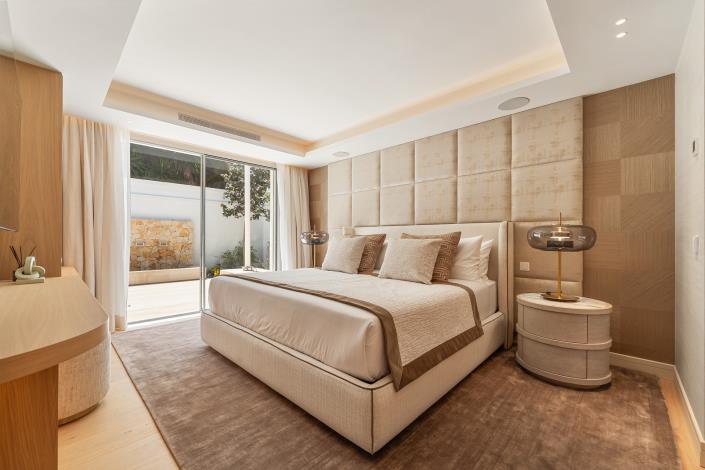 Image No.18-Villa de 5 chambres à vendre à Nueva Andalucia