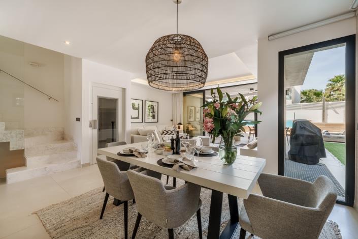 Image No.19-5 Bed Semi-Detached for sale