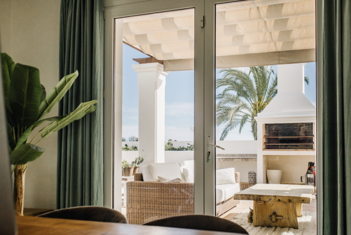 Image No.15-5 Bed Villa / Detached for sale