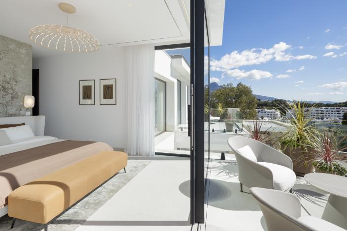 Image No.20-5 Bed Villa for sale