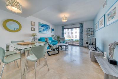 2-5bd7b9d04b45e33852eaf0ec6670150d